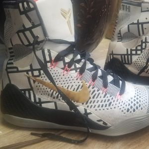 Nike Kobe elite